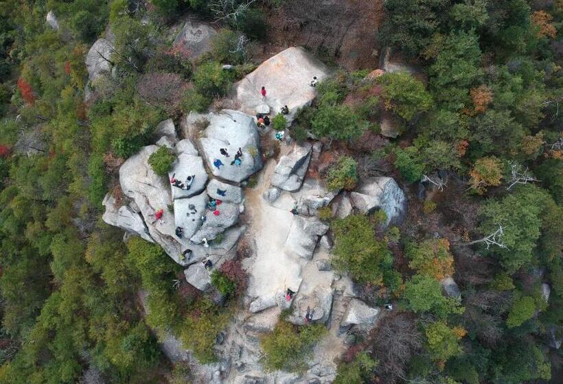 פנסיון 88 House Hiroshima