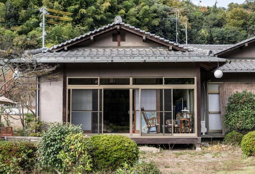 פנסיון 88 House Hiroshima