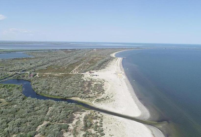 پانسیون Marina House