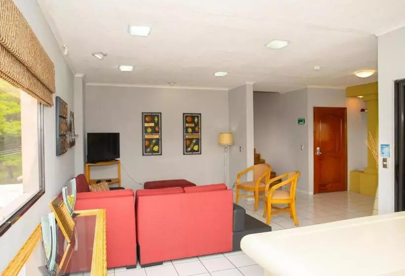 Aparthotel Guijarros