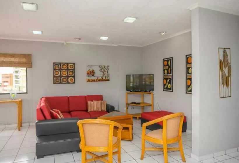 Aparthotel Guijarros