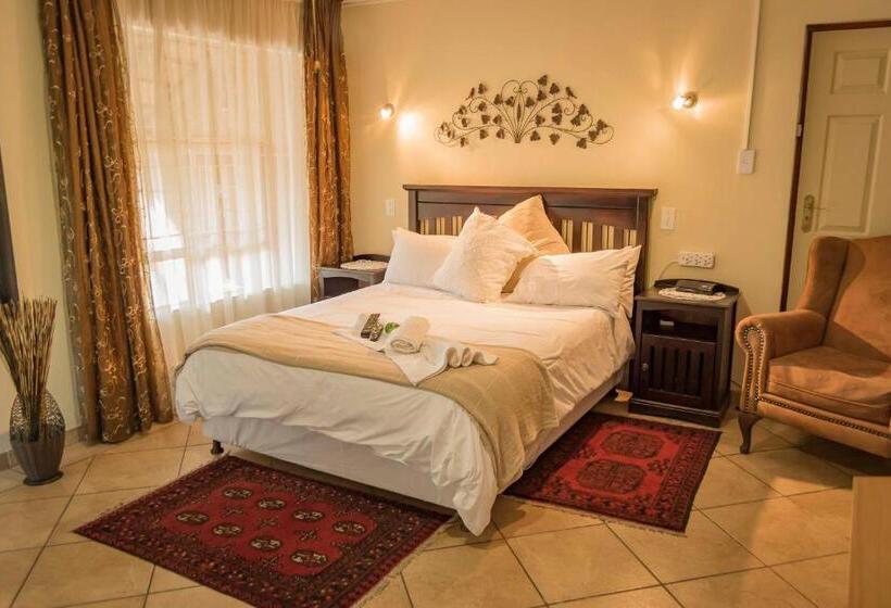 Pension Big 5 Guest House Witbank