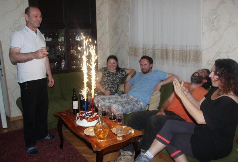 پانسیون Giorgi's Homestay