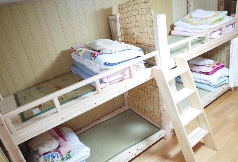 Pension Goto Guest House Utojuku