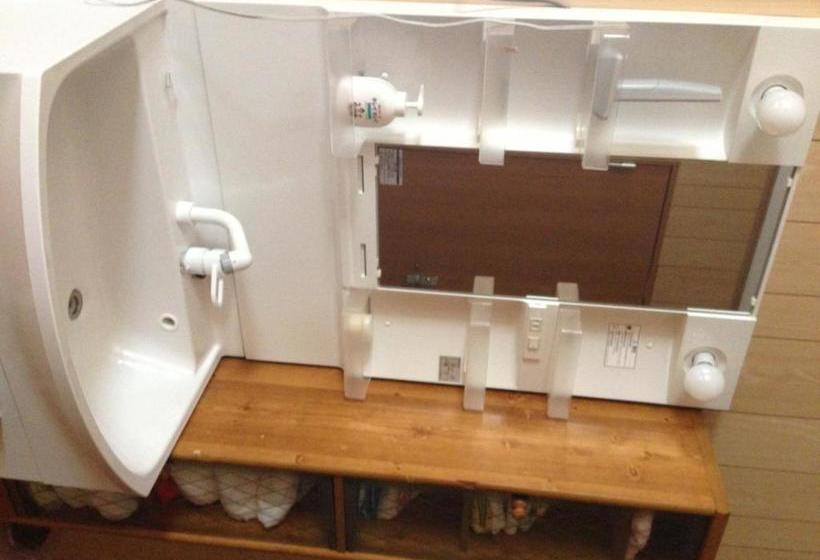 Pension Goto Guest House Utojuku