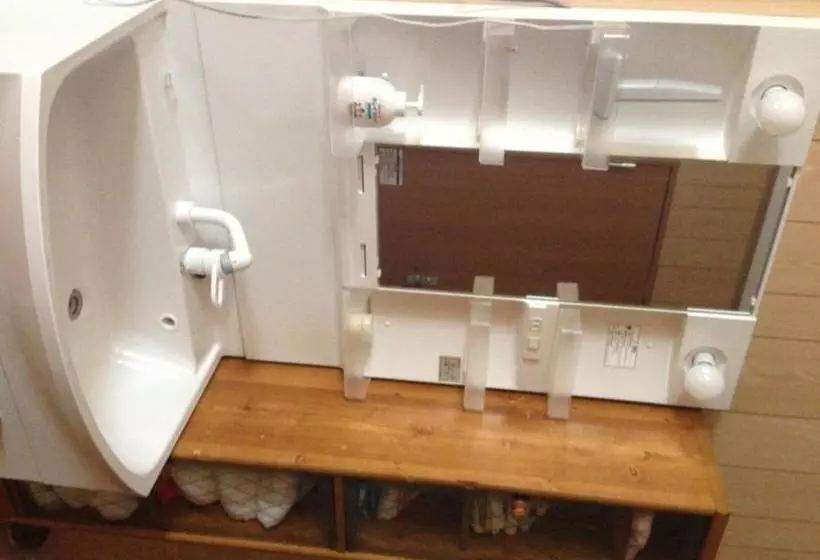 Majatalo Goto Guest House Utojuku