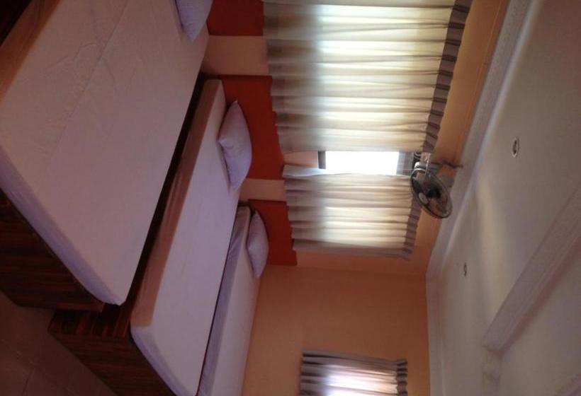 פנסיון Grand View Guesthouse