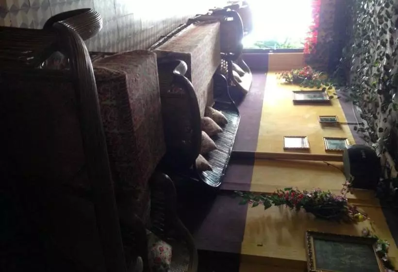 پانسیون Grand View Guesthouse