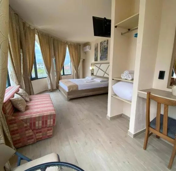 پانسیون Guesthouse Liamra