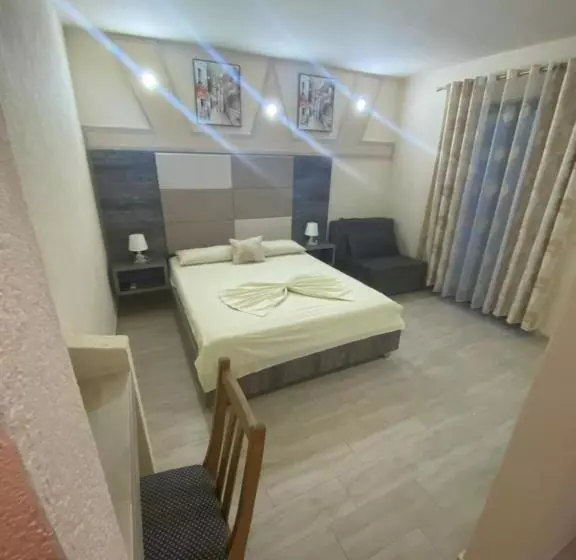 پانسیون Guesthouse Liamra
