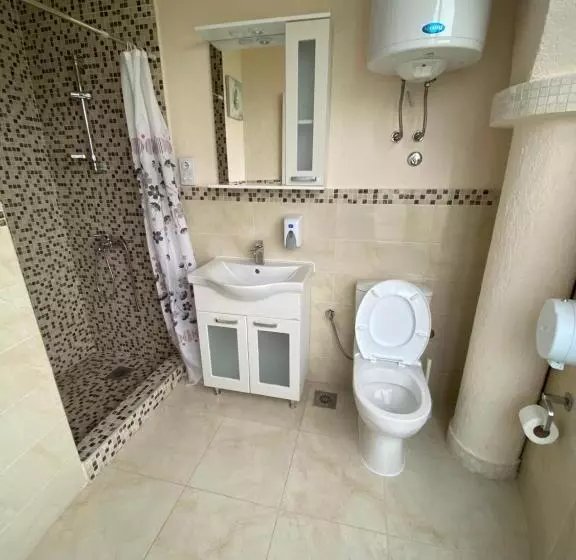 پانسیون Guesthouse Liamra