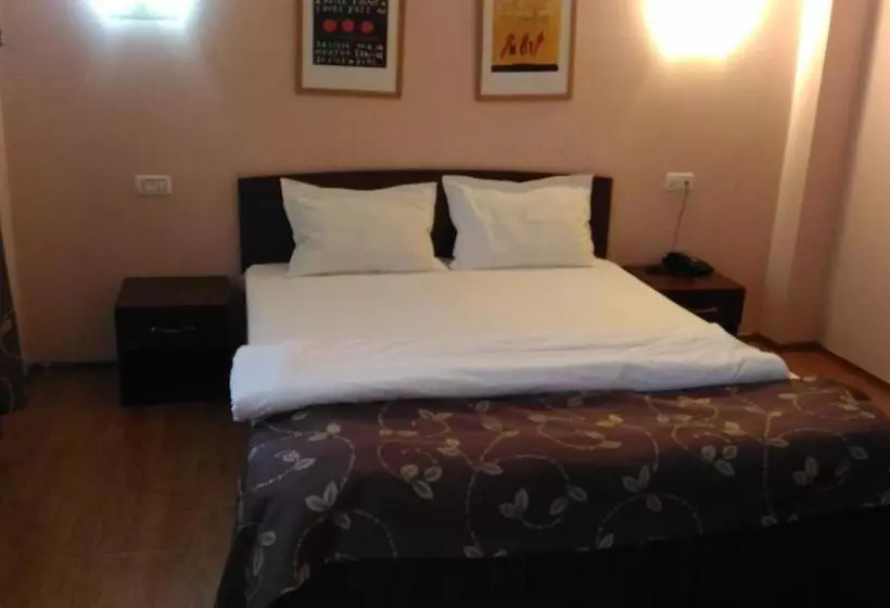 Majatalo Vila Montana