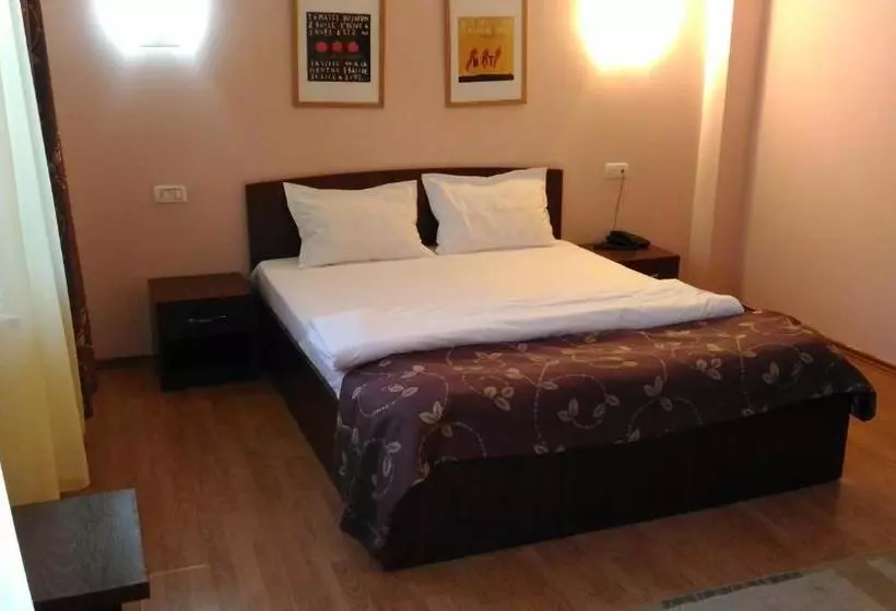 Majatalo Vila Montana