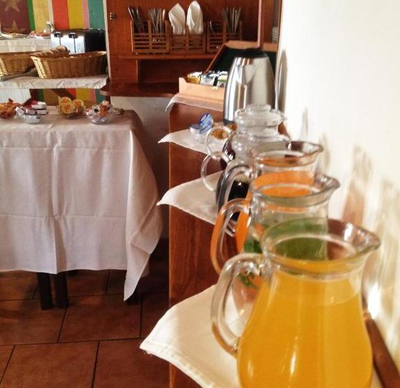 Pension Alfa & Whisky Pub