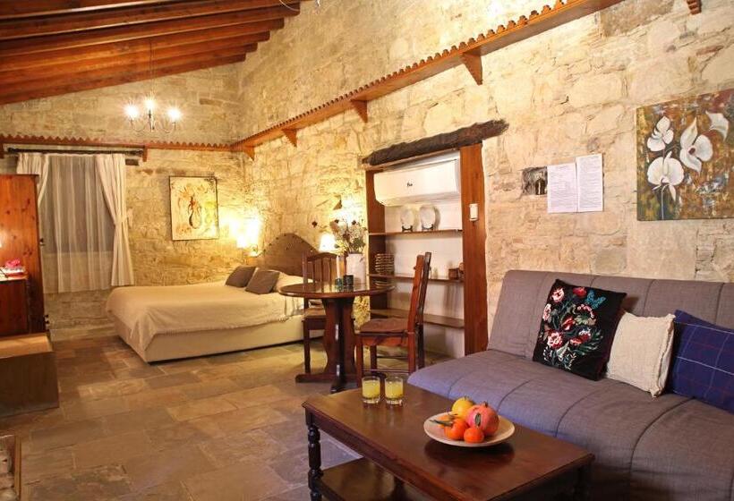 هاستل Agrovino Lofou