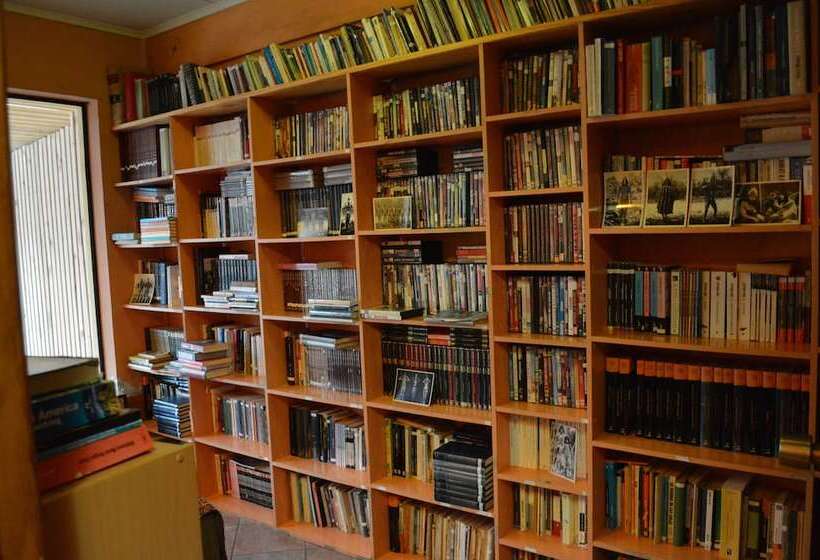 הוסטל Isla Morena