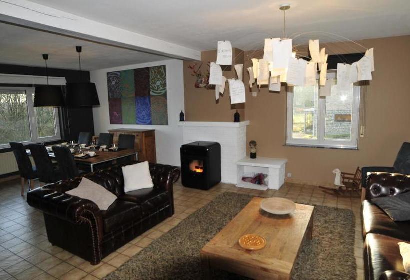 La Maison Des Artistes