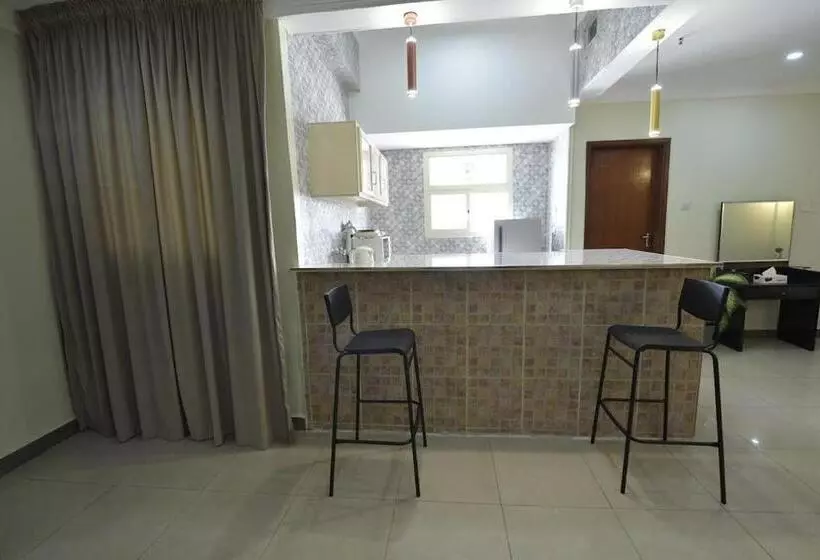 Noble Rose Apartment