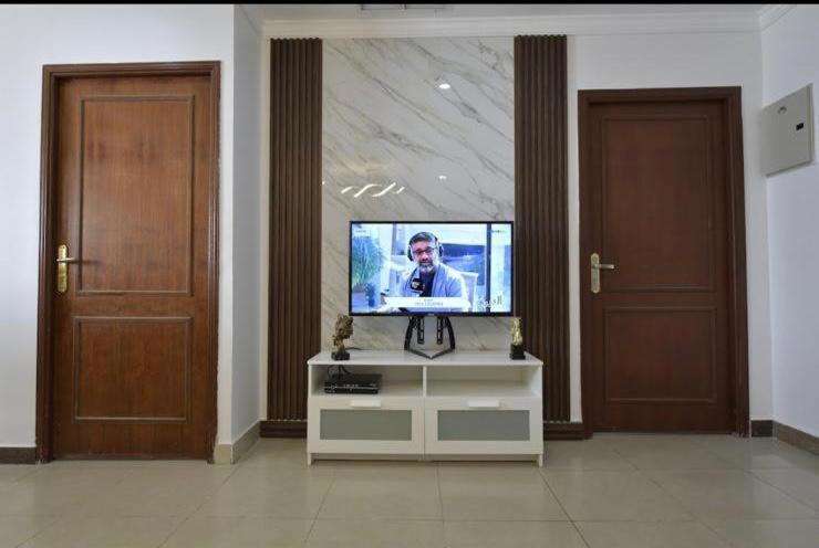 Noble Rose Apartment