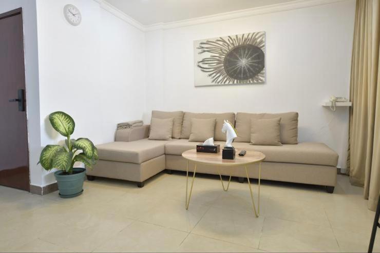 Noble Rose Apartment