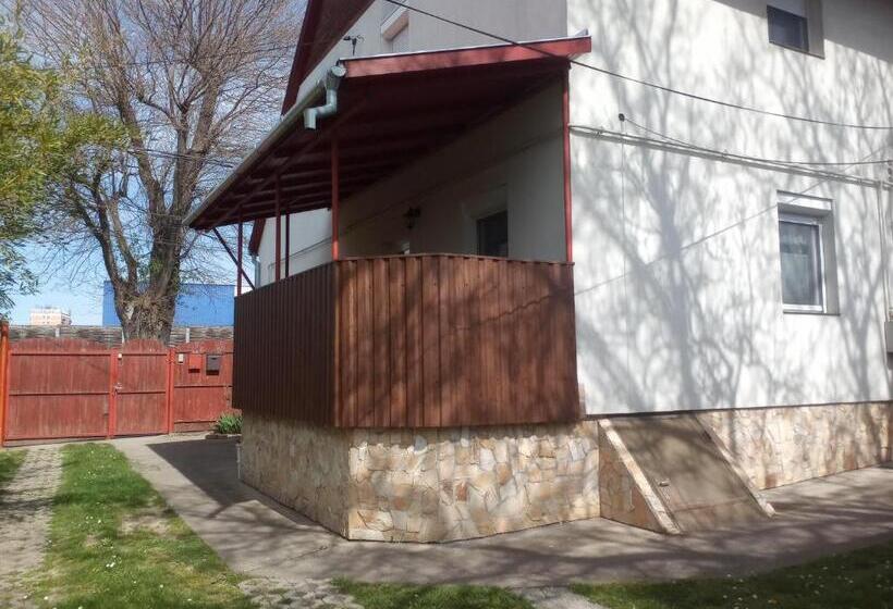 펜션 Budai Vám Apartmanház