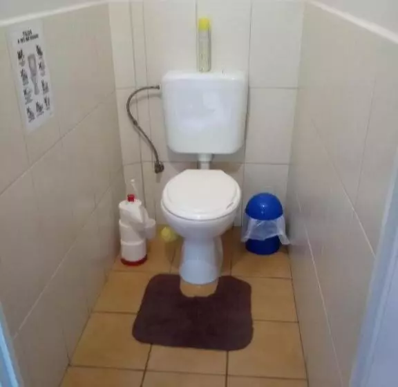 ペンション Budai Vám Apartmanház