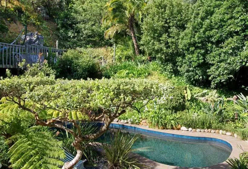 Majatalo Hout Bay Hideaway