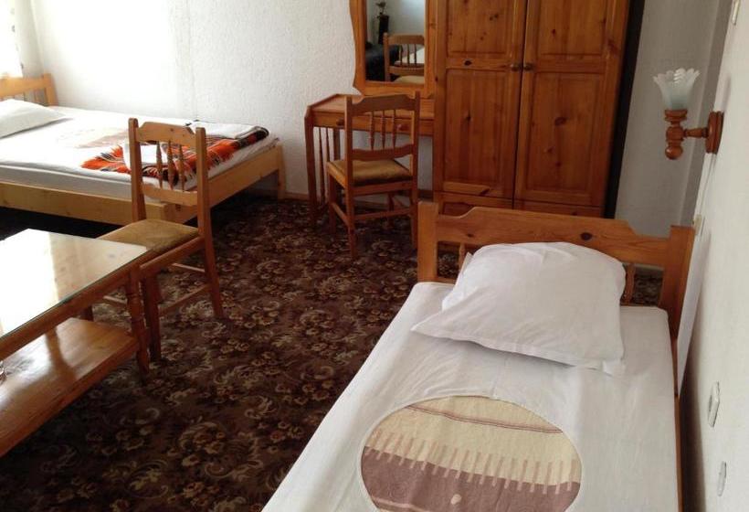 ペンション Katerina Family