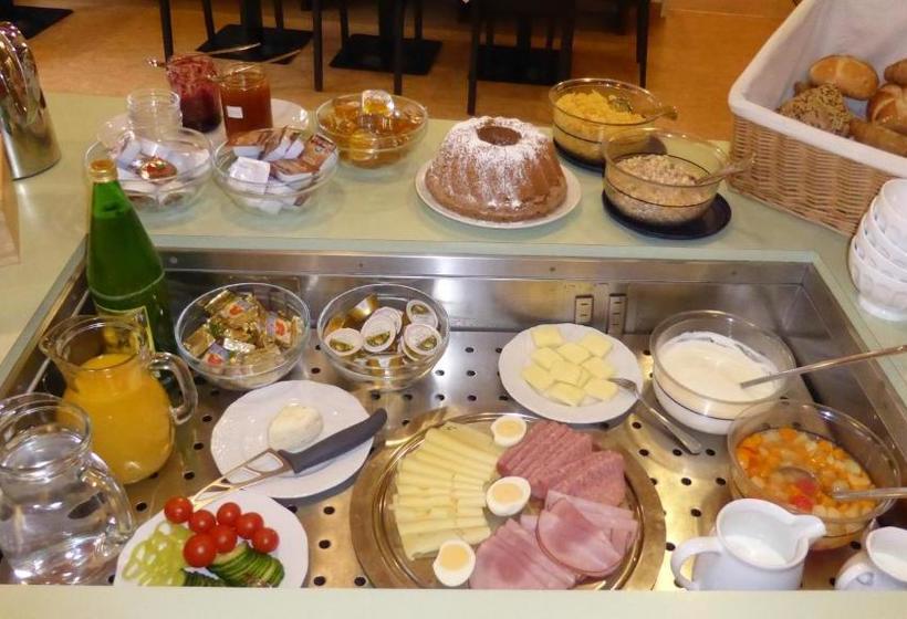 ペンション Kolpingsfamilie Poysdorf