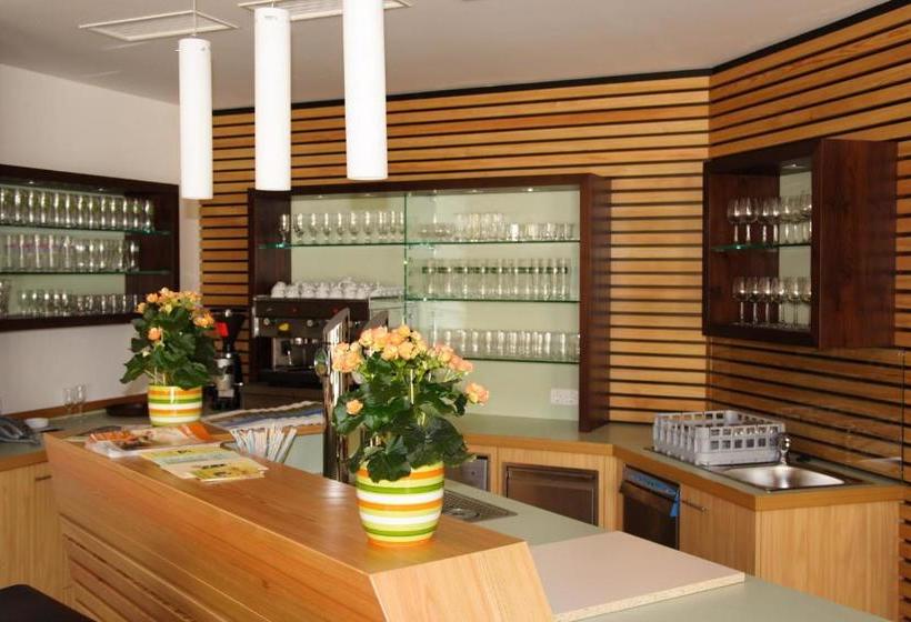 ペンション Kolpingsfamilie Poysdorf