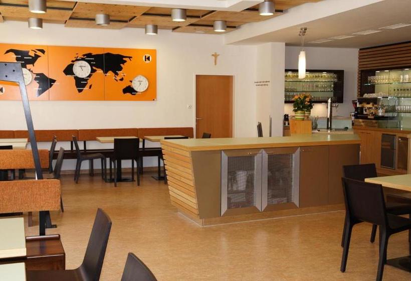 ペンション Kolpingsfamilie Poysdorf