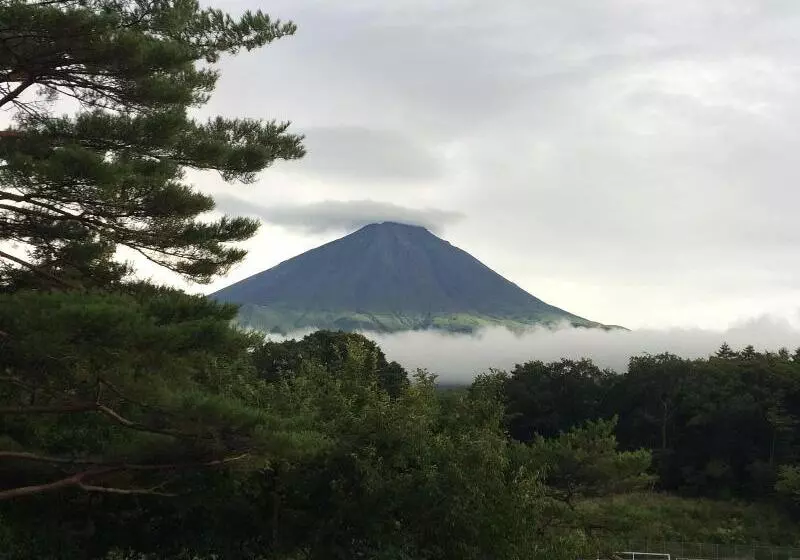 Pensione Lodge Stack Point