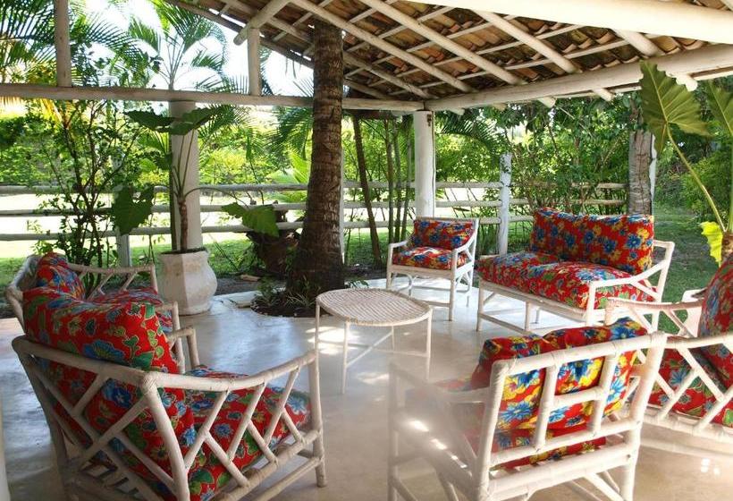 پانسیون Pousada Casa Da Praia Itaúnas