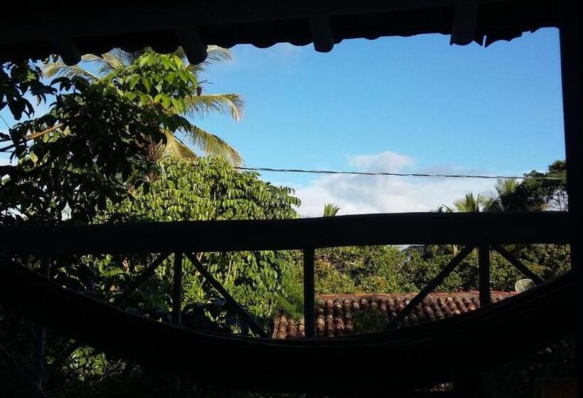 پانسیون Pousada Casa Da Praia Itaúnas