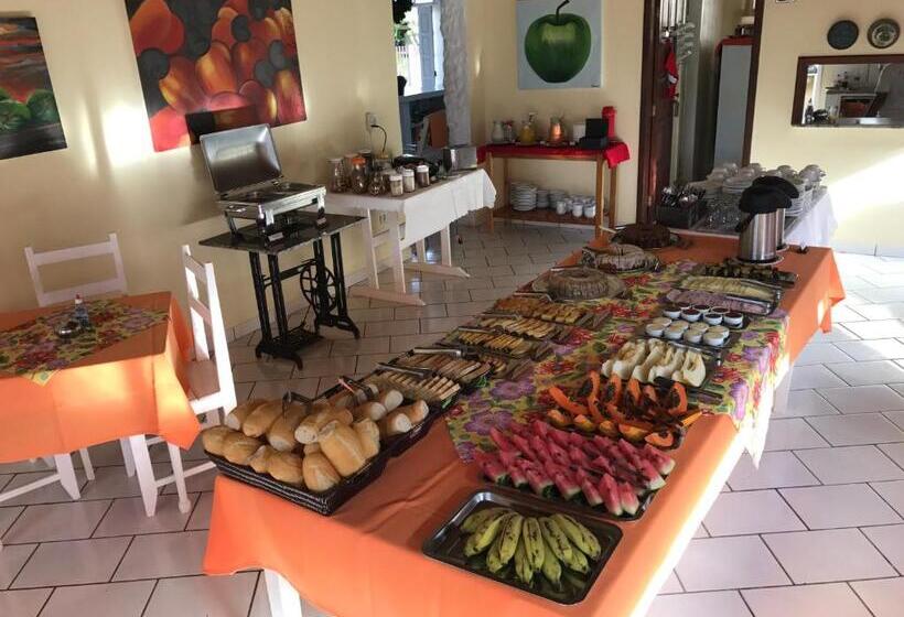 膳宿费 Pousada Pé De Caju