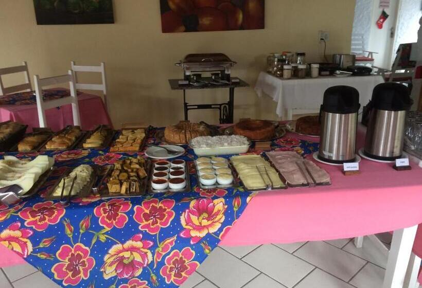 膳宿费 Pousada Pé De Caju