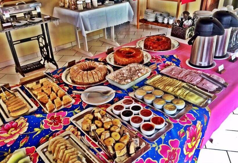 膳宿费 Pousada Pé De Caju