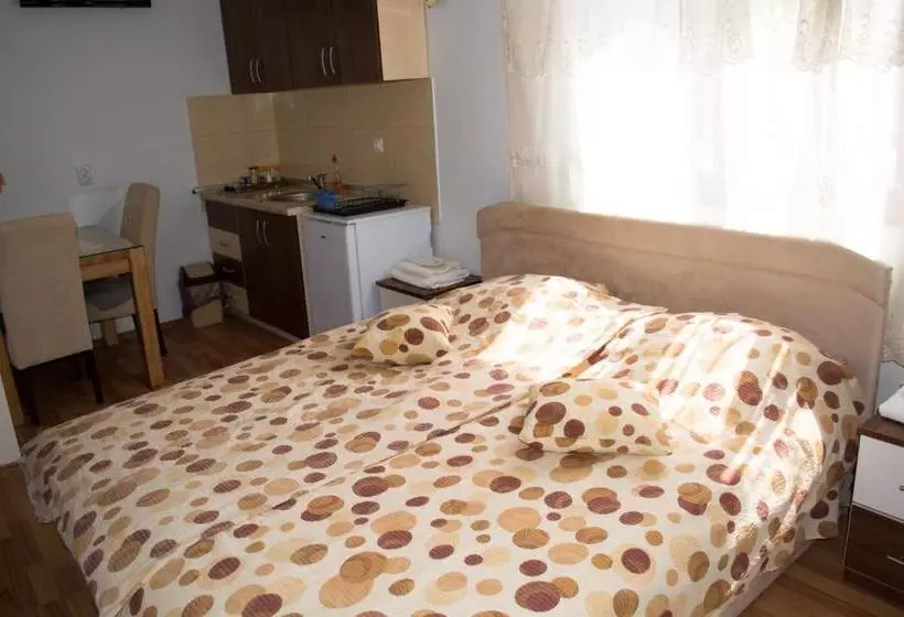 پانسیون Villa Palma Guesthouse