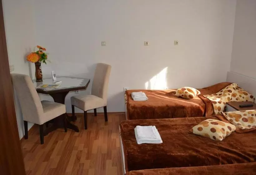 پانسیون Villa Palma Guesthouse