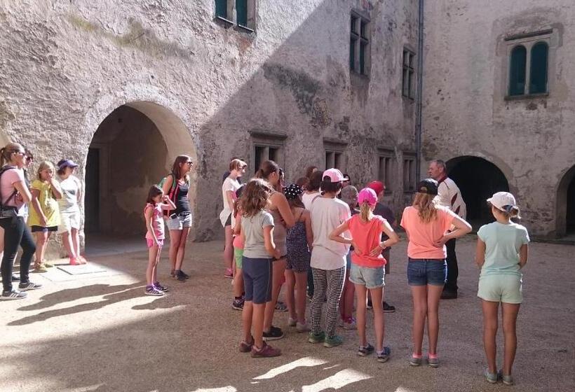 Pension & Reitstall Inghofer