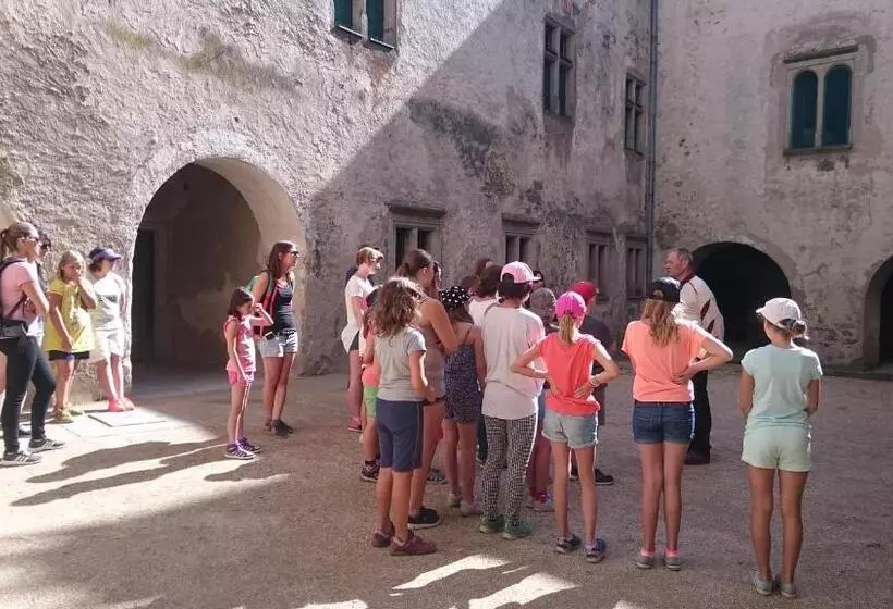 Pension & Reitstall Inghofer