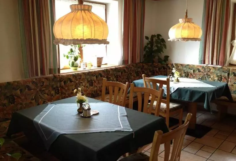 Retkeilymaja Berggasthof Hintergföll