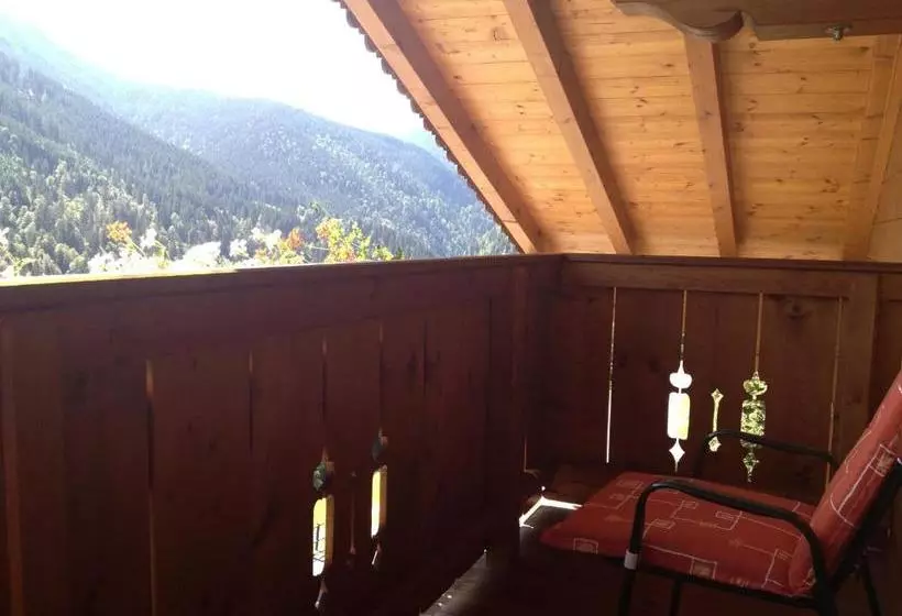 Retkeilymaja Berggasthof Hintergföll