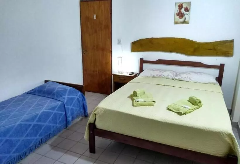 Retkeilymaja Hosteria Las Piedras