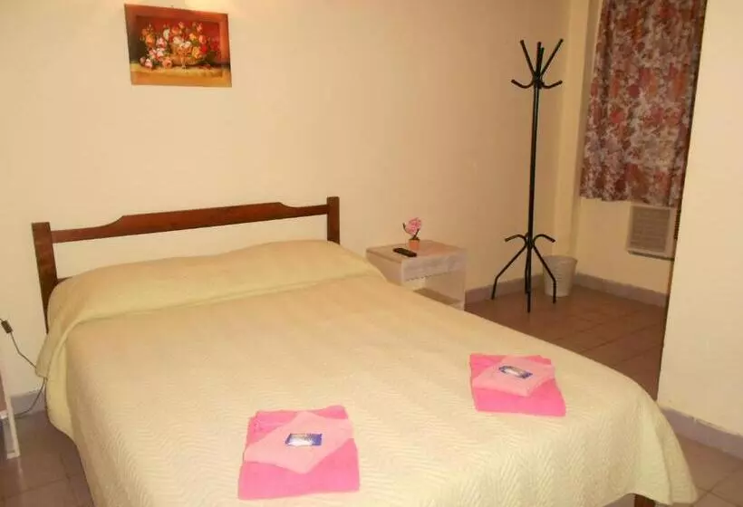 Retkeilymaja Hosteria Las Piedras