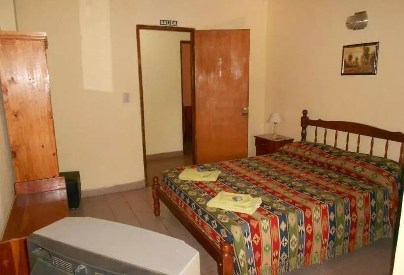 Retkeilymaja Hosteria Las Piedras