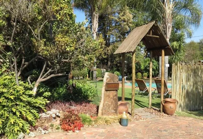 پانسیون Ciara Guesthouse