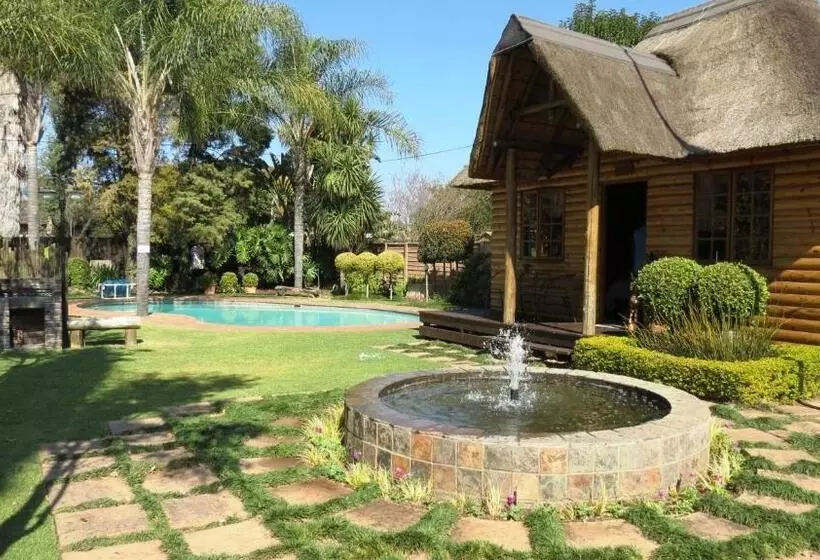 پانسیون Ciara Guesthouse