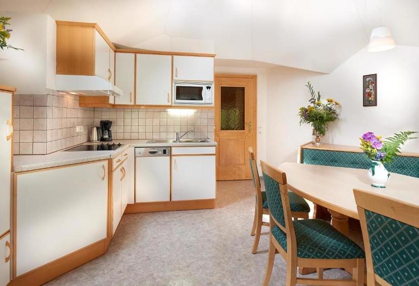 פנסיון Jagdhof