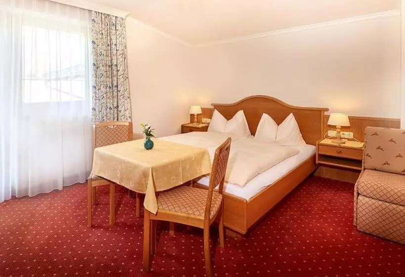 ペンション Jagdhof